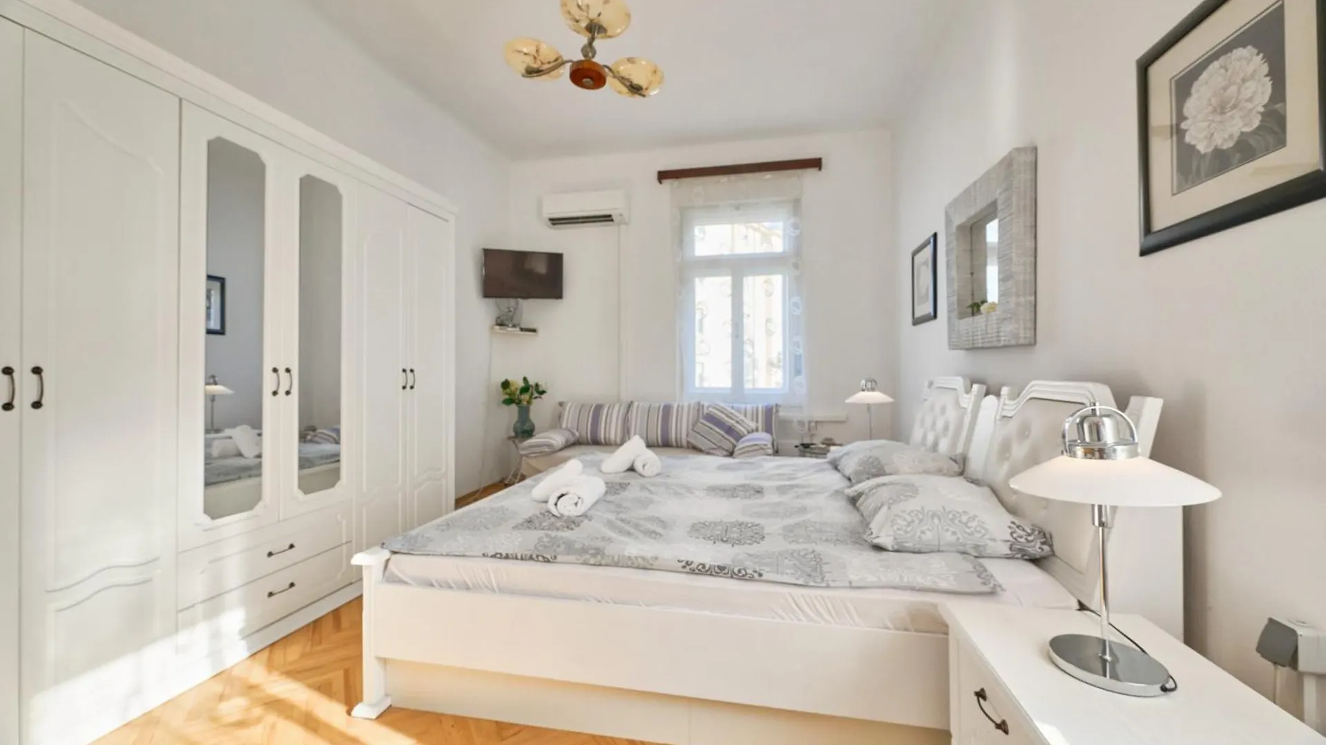 Apartmán Leona Authentic Beachfront Villa 2Br Apt Opatija